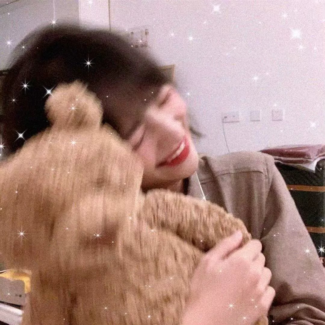 校花的贴心学霸